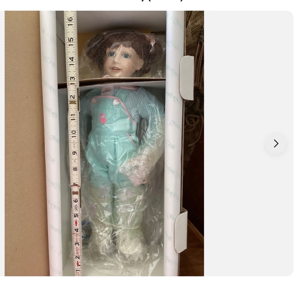 NWT 1991 Vintage Hamilton Collection Porcelain Doll MEGAN original packaging